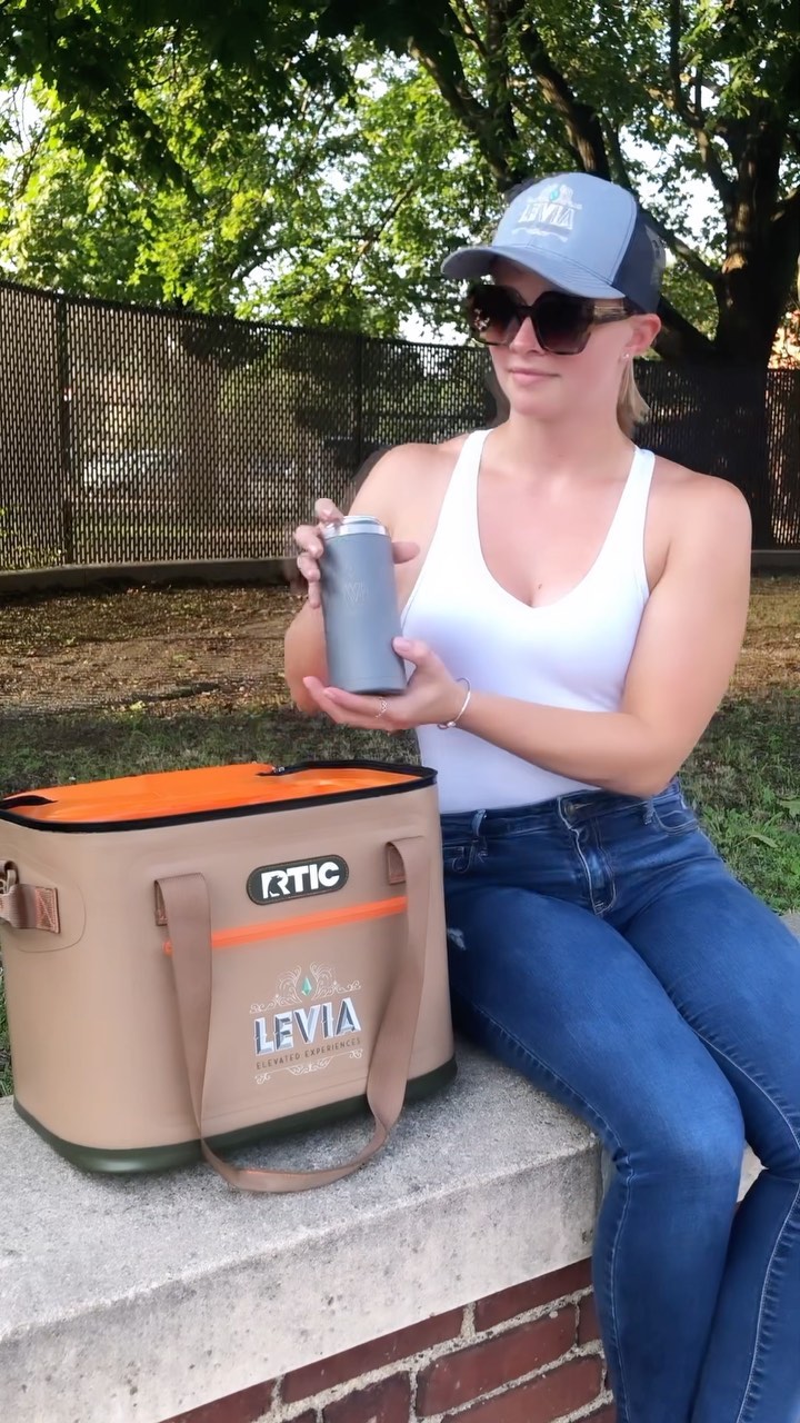 Today is the last day to enter our raffle with @leviabrands. Click the link to win...️ Soft Pack Cooler @rticoutdoors
️ Seed T-shirt
️ Seed Grinder
️ Seed @hellohum_official 510 Battery
️ Stainless Steel Coozie (2)
️ LEVIA Hat*No purchase necessary to enter.