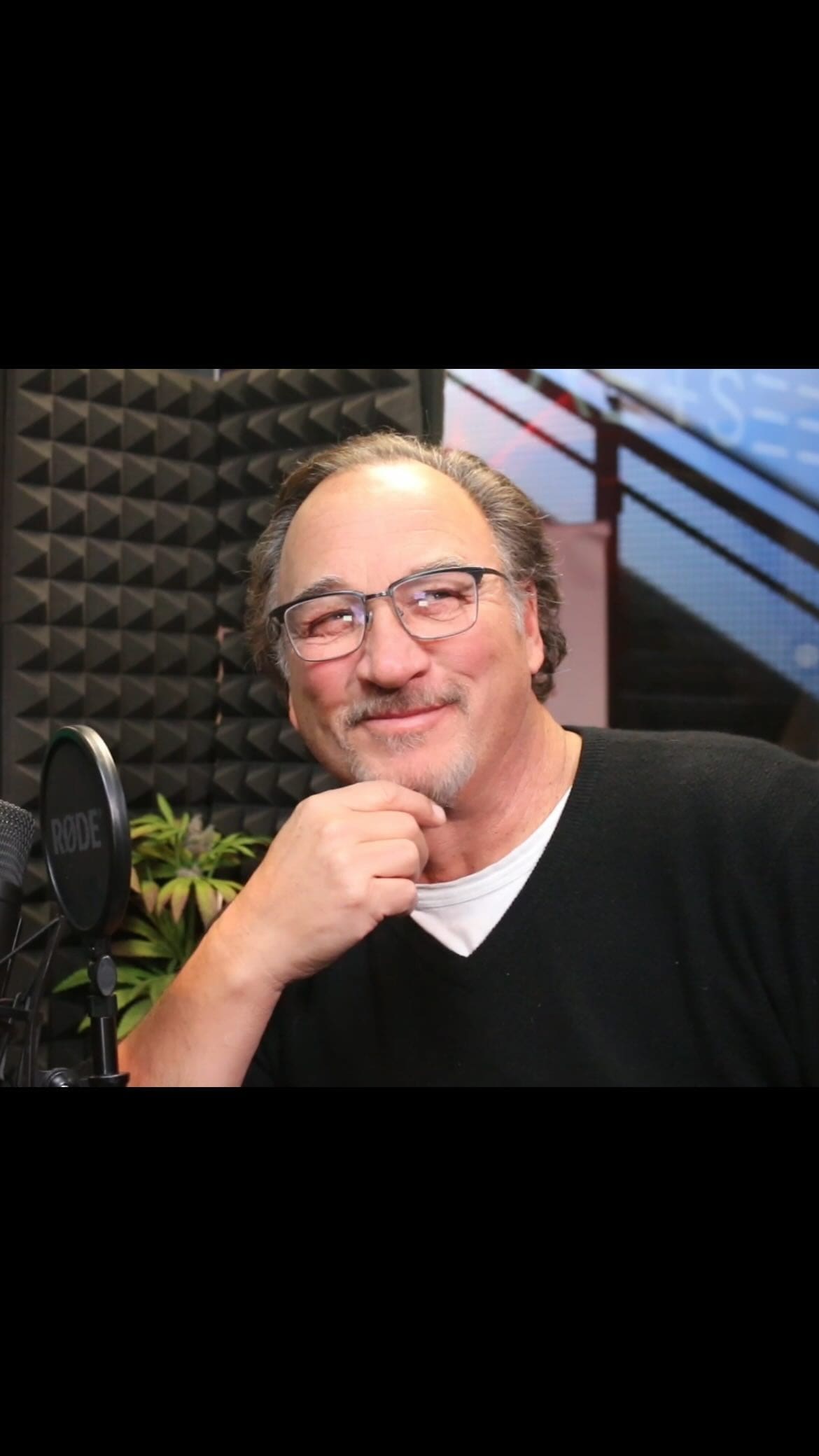 ???? Just hanging out with the legend himself, @jim_belushi !If there is one stop to make after delivering the @necannacon Keynote- it’s Seed????Thanks for bringing the laughs, the good vibes and the kickoff to our SeedYourHead podcast!  We ️ you Jim!