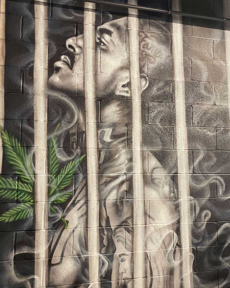 About 1 grafitti artwork